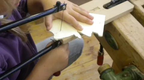 Kinder_Holzwerkstatt_2